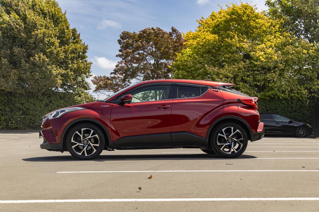 image-3, 2017 Toyota C-HR (CHR) Hybrid G at Christchurch