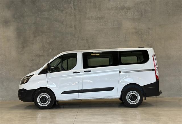 image-3, 2018 Ford Transit Custom SWB Glazed 2. at Queenstown-Lakes