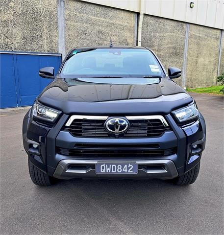 image-1, 2024 Toyota Hilux SR5 Cruiser 2.8DT Hybrid 6AT 4WD at Dunedin