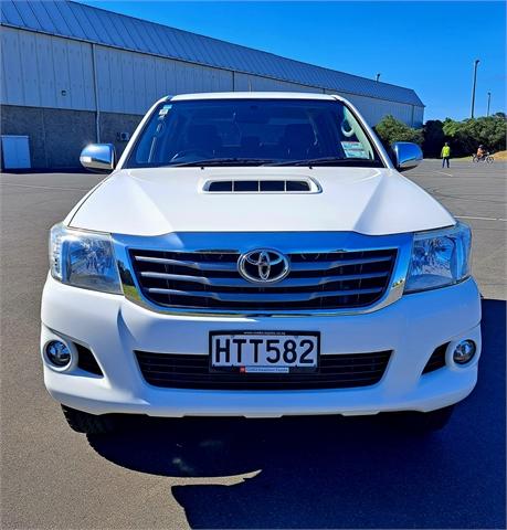 image-1, 2014 Toyota Hilux SR5 4WD 3.0TD at Dunedin