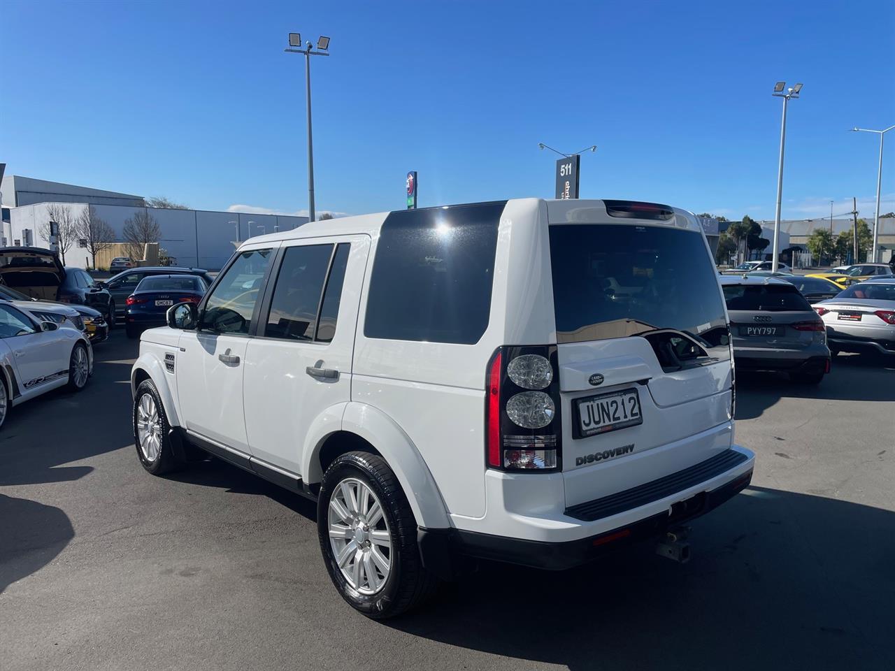 image-2, 2016 LandRover Discovery 4 3.0 TDV6 SE 8 Speed Fac at Christchurch