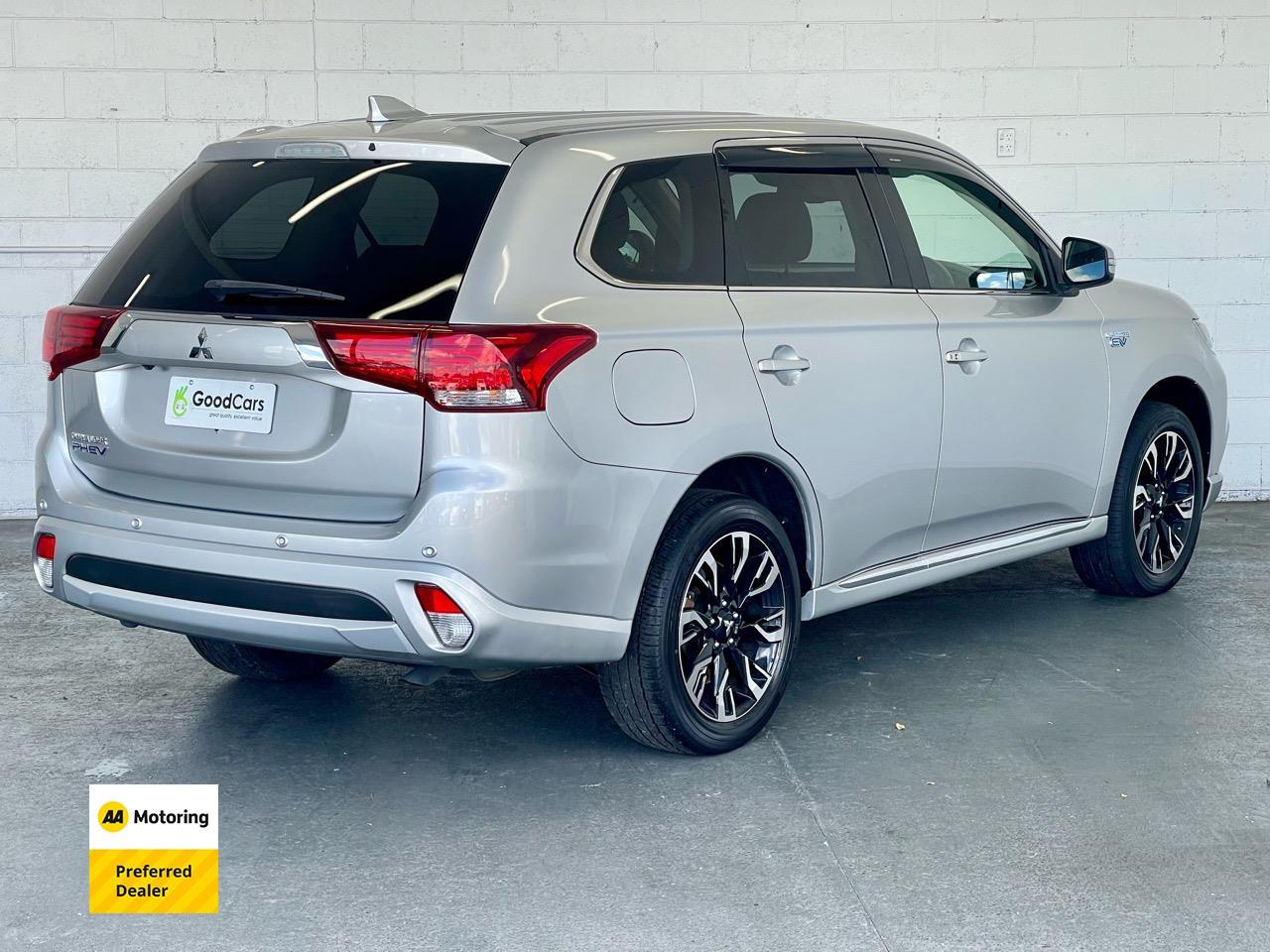 image-1, 2018 Mitsubishi OUTLANDER PHEV G 4WD LIMITED ED at Christchurch