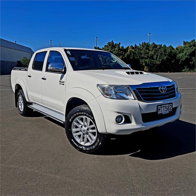 image-0, 2014 Toyota Hilux SR5 4WD 3.0TD at Dunedin