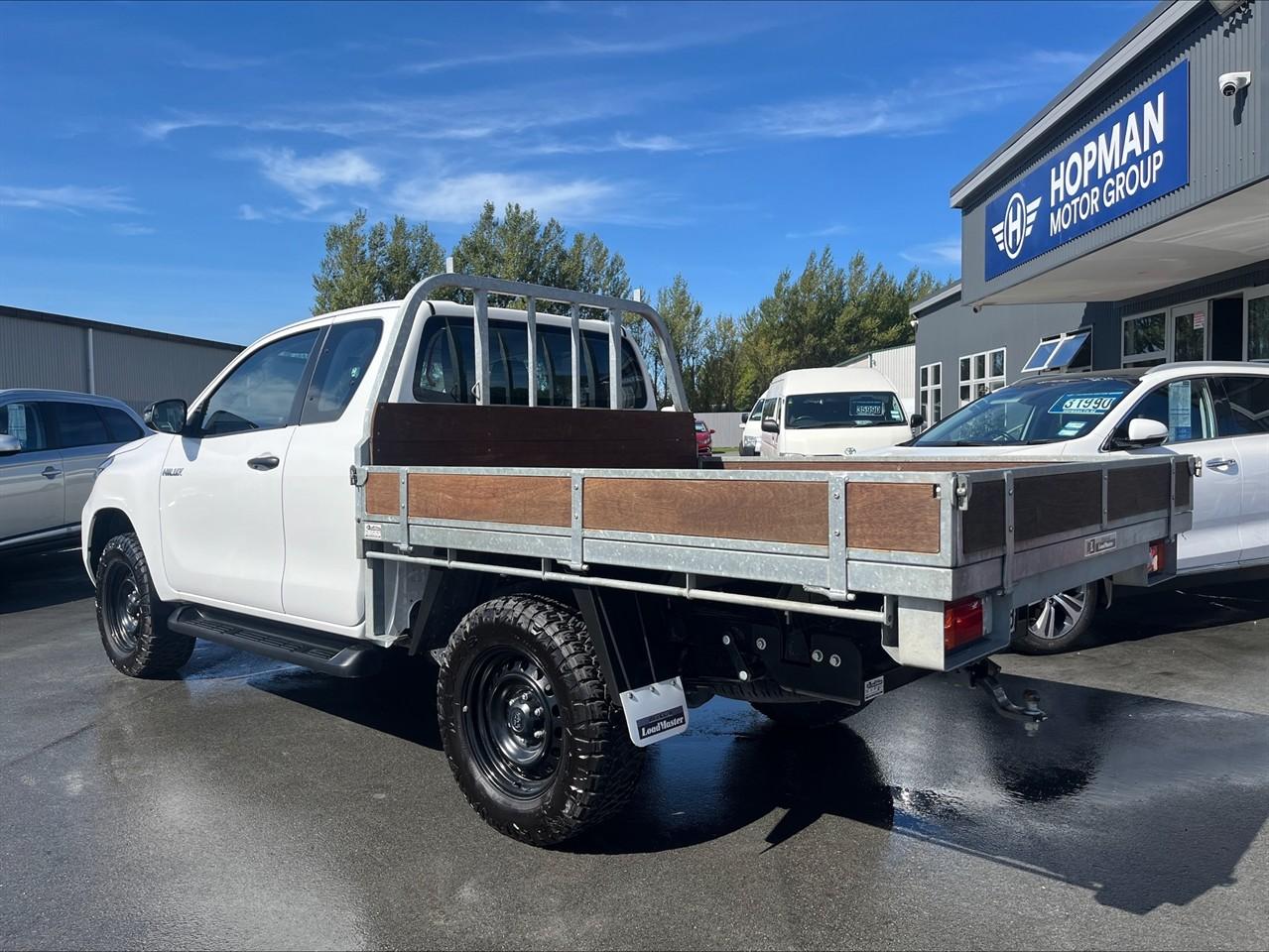 image-3, 2021 Toyota Hilux SR TD EC/CC 2.8DT at Waimakariri