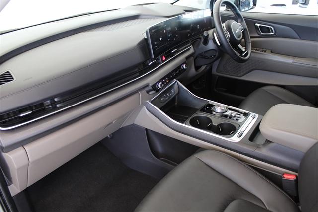 image-14, 2025 Kia Carnival PREMIUM 2.2L DIESEL 8 SEATER at Christchurch