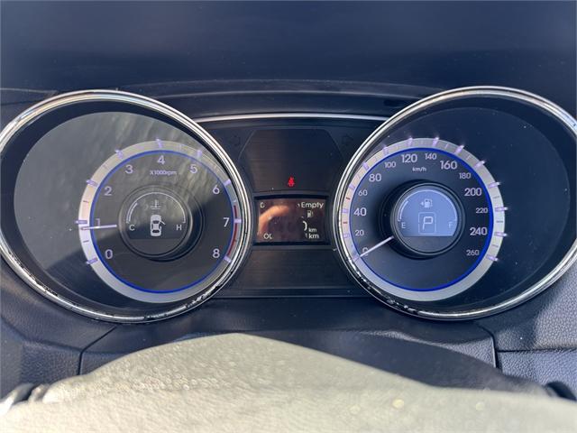 image-10, 2013 Hyundai i45 2.0 A6 at Christchurch