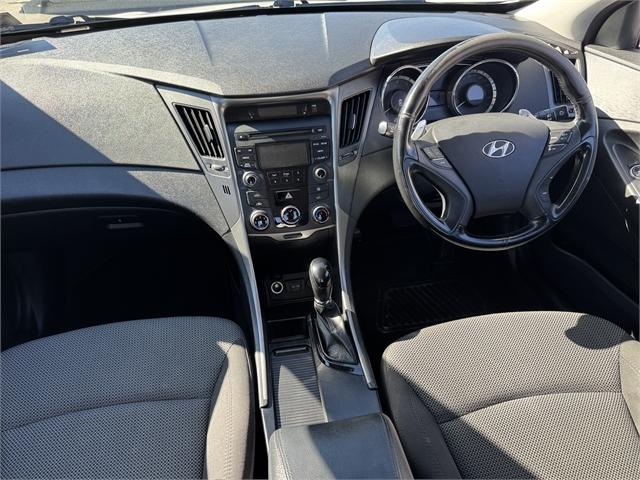 image-11, 2013 Hyundai i45 2.0 A6 at Christchurch