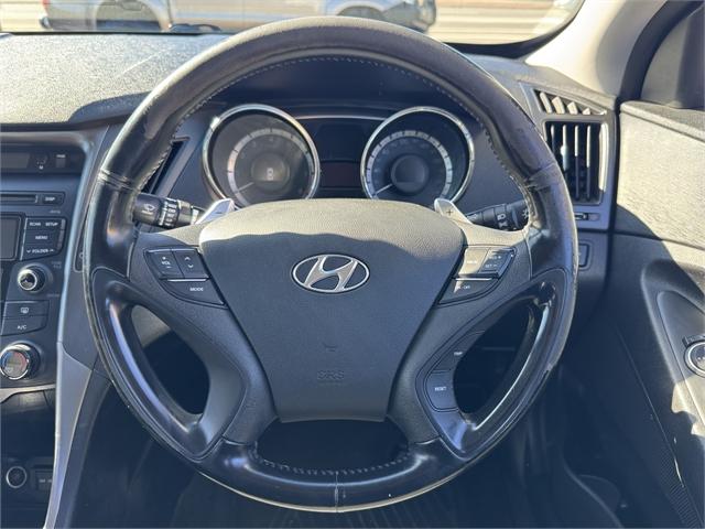 image-5, 2013 Hyundai i45 2.0 A6 at Christchurch