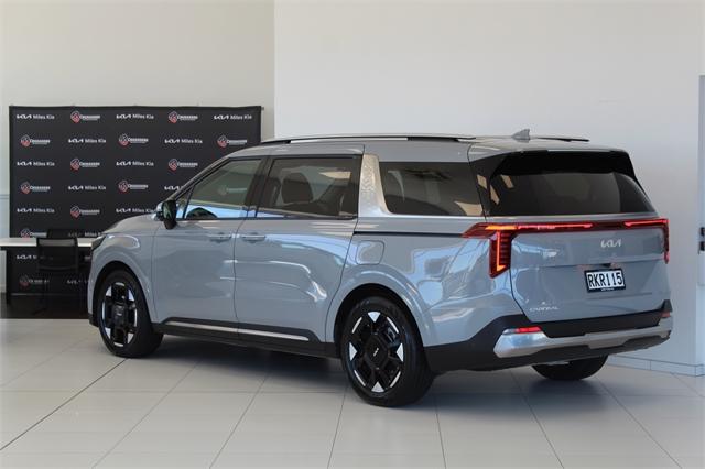 image-2, 2025 Kia Carnival PREMIUM 2.2L DIESEL 8 SEATER at Christchurch