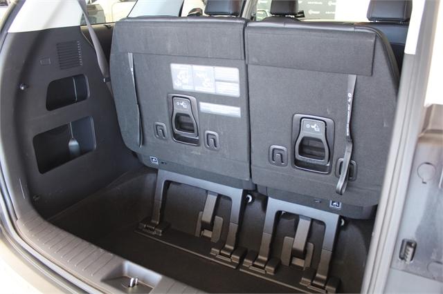 image-19, 2025 Kia Carnival PREMIUM 2.2L DIESEL 8 SEATER at Christchurch