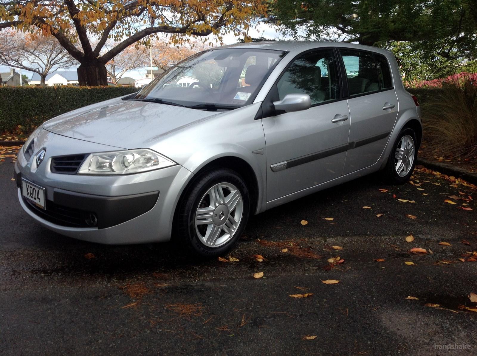 2007 RENAULT MEGANE on handshake