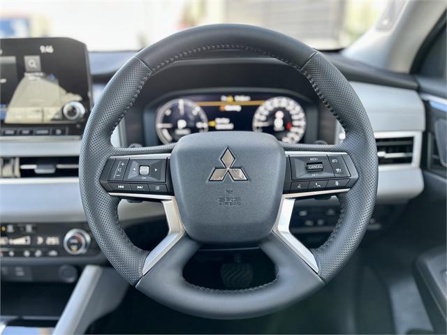 image-10, 2025 Mitsubishi Outlander PHEV at Christchurch