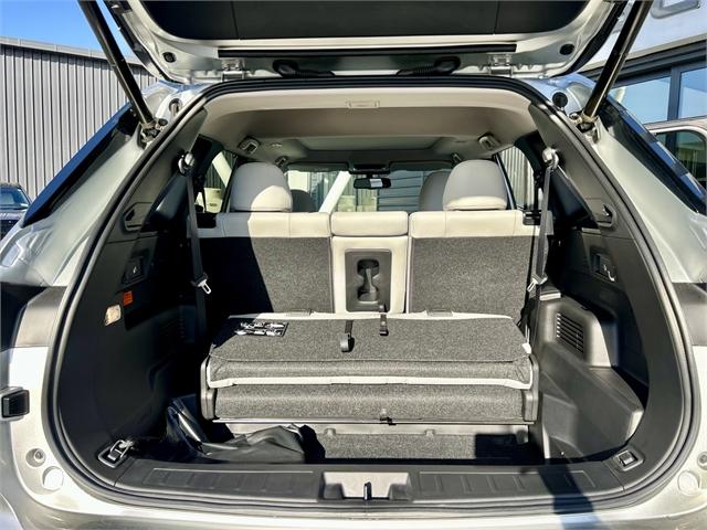image-4, 2025 Mitsubishi Outlander PHEV at Christchurch