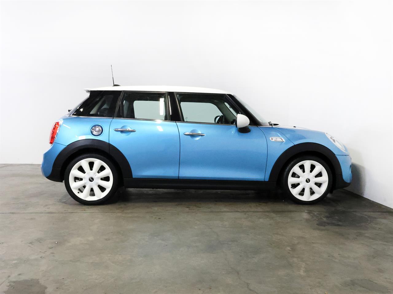 image-9, 2017 Mini Cooper S 2.0lt 'Turbo' 5-Door Hatch at Christchurch