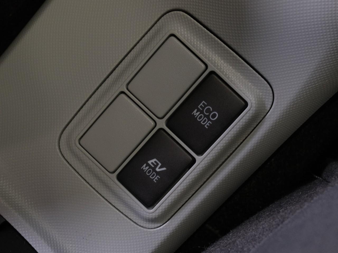 image-13, 2014 Toyota Aqua 1.5lt Hybrid 'S' Edition at Christchurch