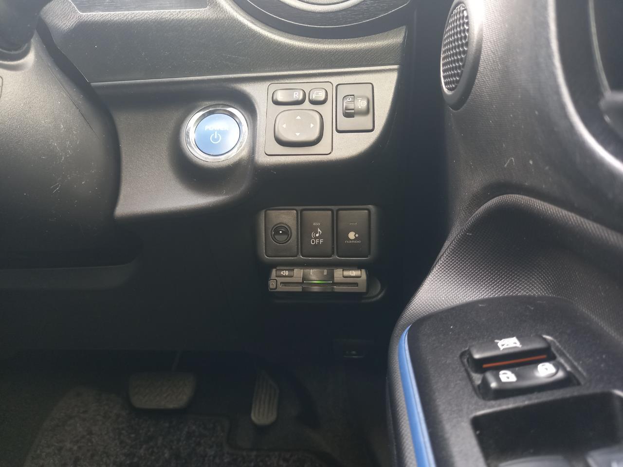 image-12, 2014 Toyota Aqua Hybrid at Christchurch
