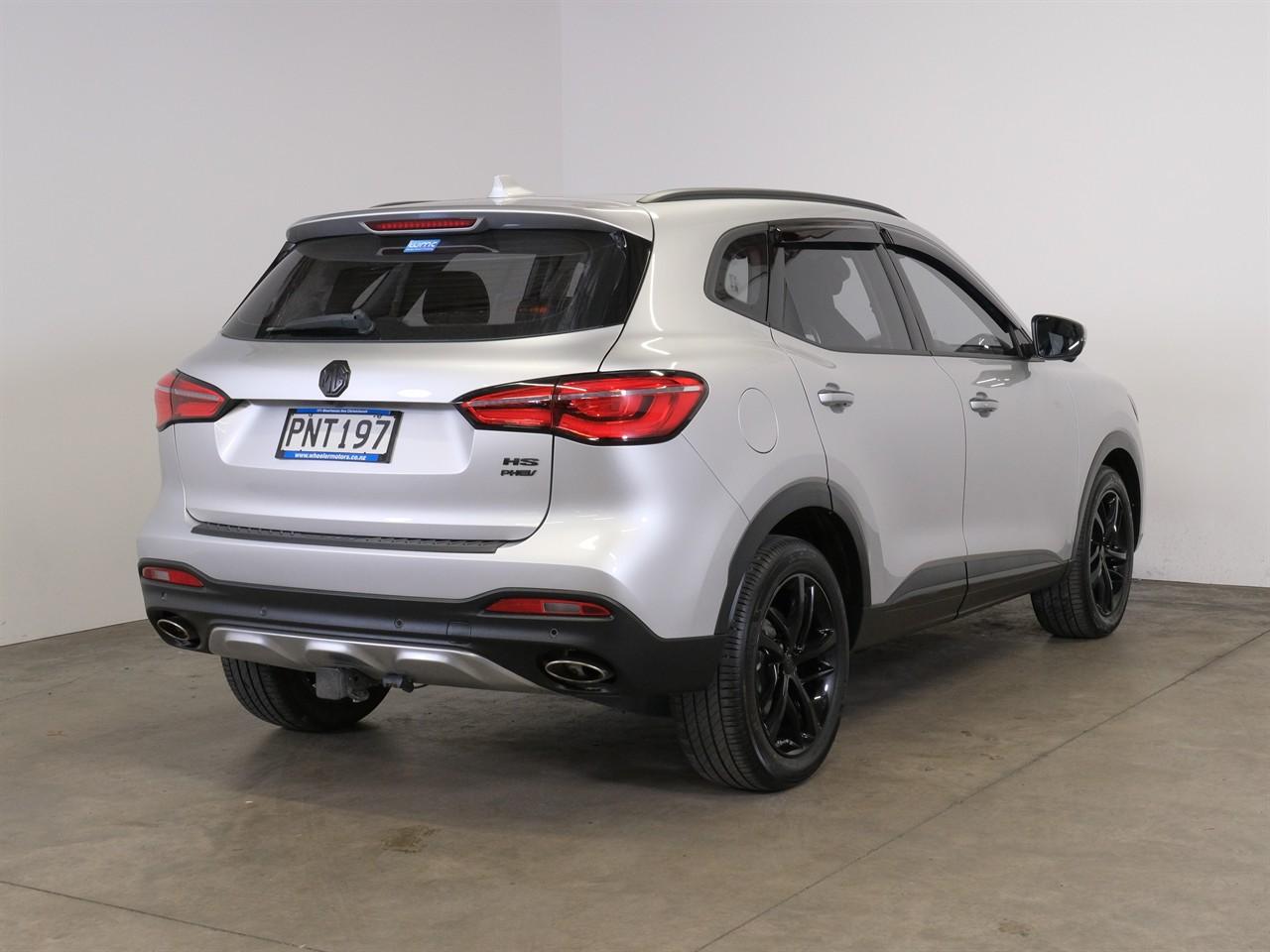image-7, 2022 MG HS PHEV/10HD 'Black Edition' NZ NEW at Christchurch