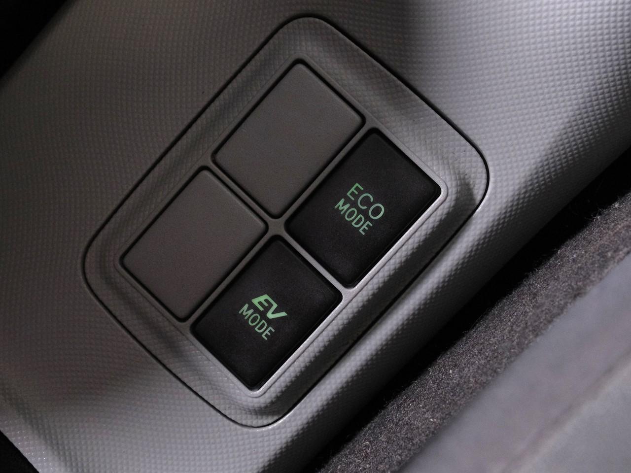 image-13, 2014 Toyota Aqua 1.5lt Hybrid 'S' Edition at Christchurch