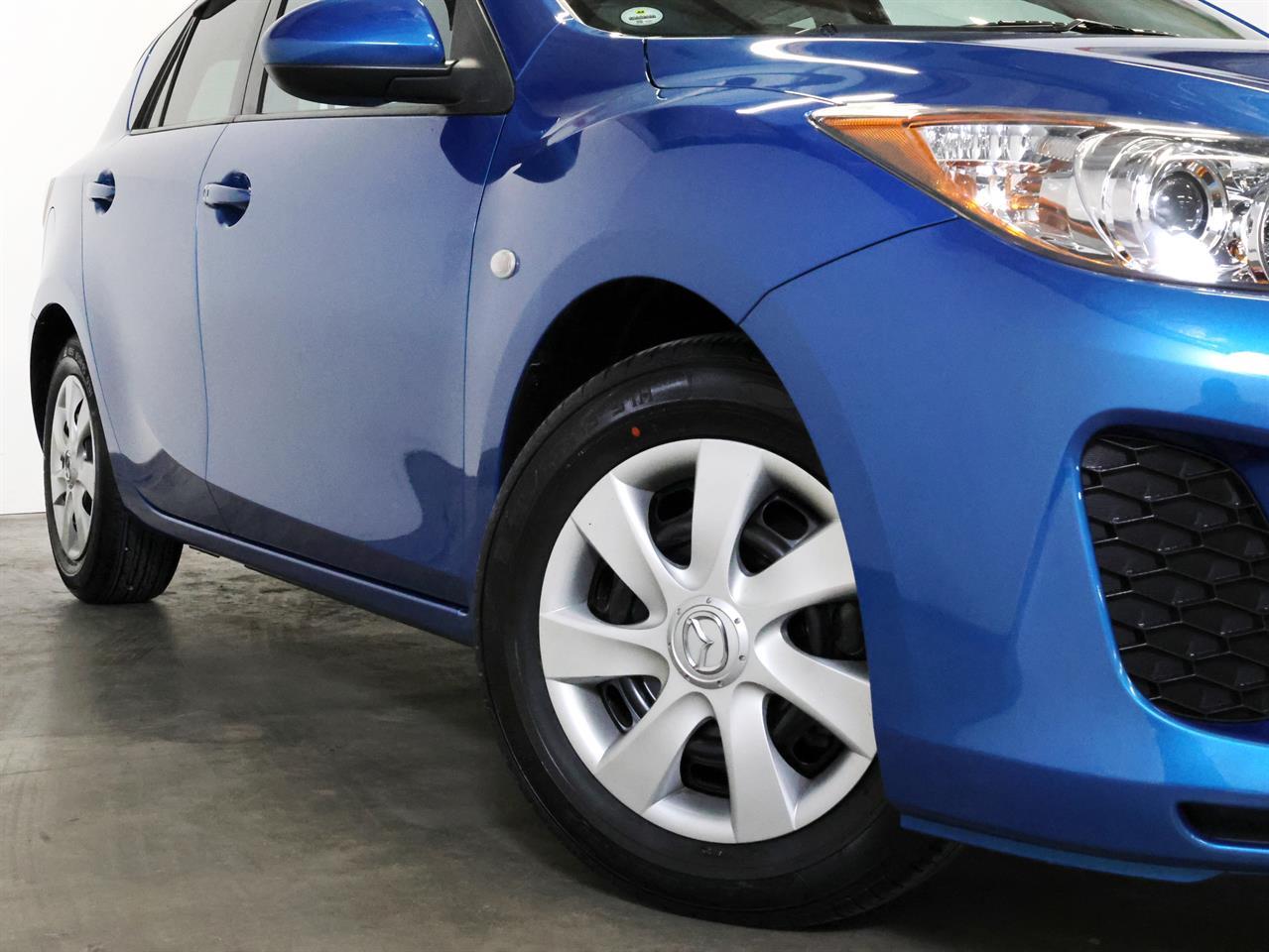 image-8, 2012 Mazda Axela 1.5lt Sportshatch at Christchurch