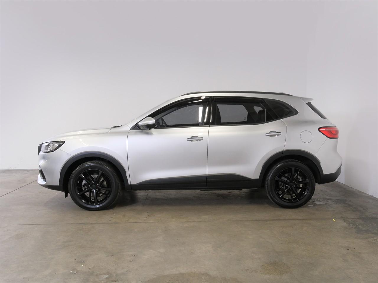 image-4, 2022 MG HS PHEV/10HD 'Black Edition' NZ NEW at Christchurch