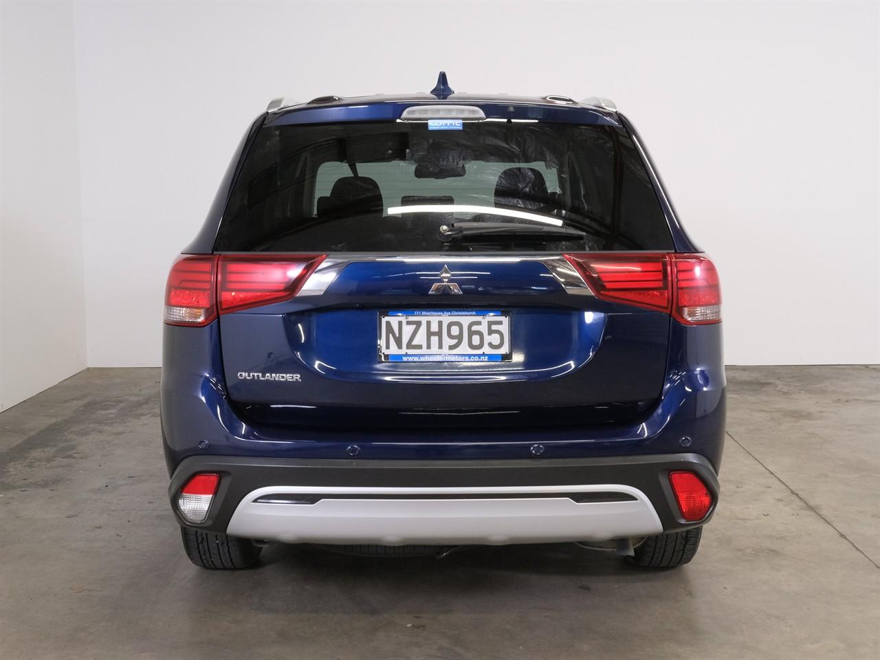 image-6, 2022 Mitsubishi Outlander LS 'NZ New' 7-Seater at Christchurch