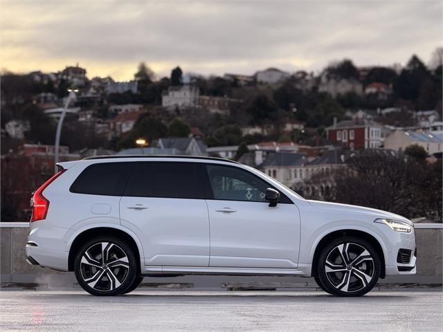 image-4, 2023 Volvo XC90 T8 Ultimate Recharge at Dunedin