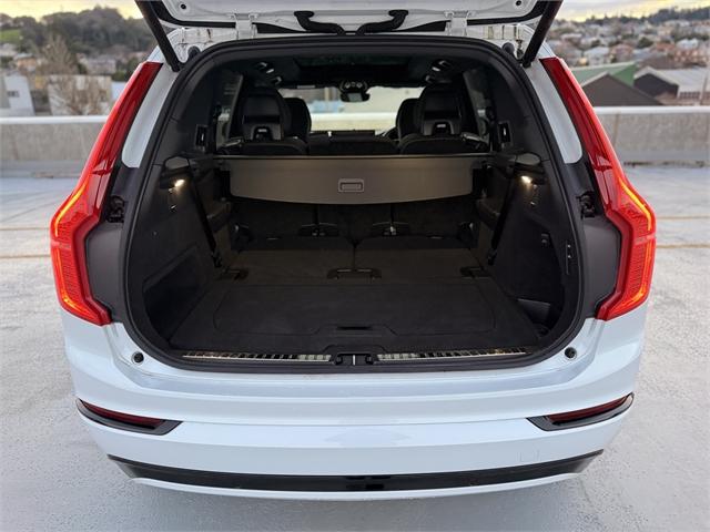 image-6, 2023 Volvo XC90 T8 Ultimate Recharge at Dunedin
