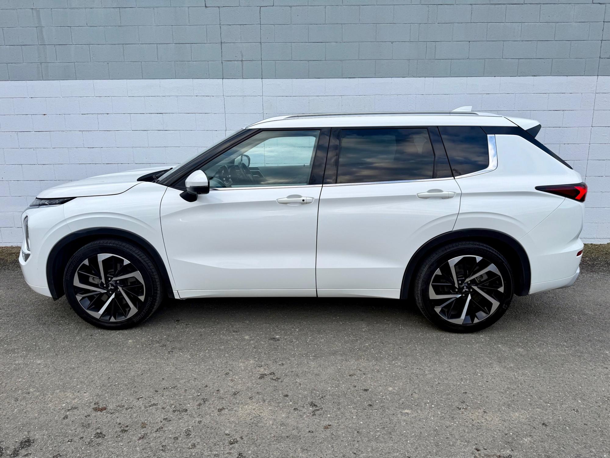 image-2, 2021 Mitsubishi Outlander VR-X 4WD at Gore
