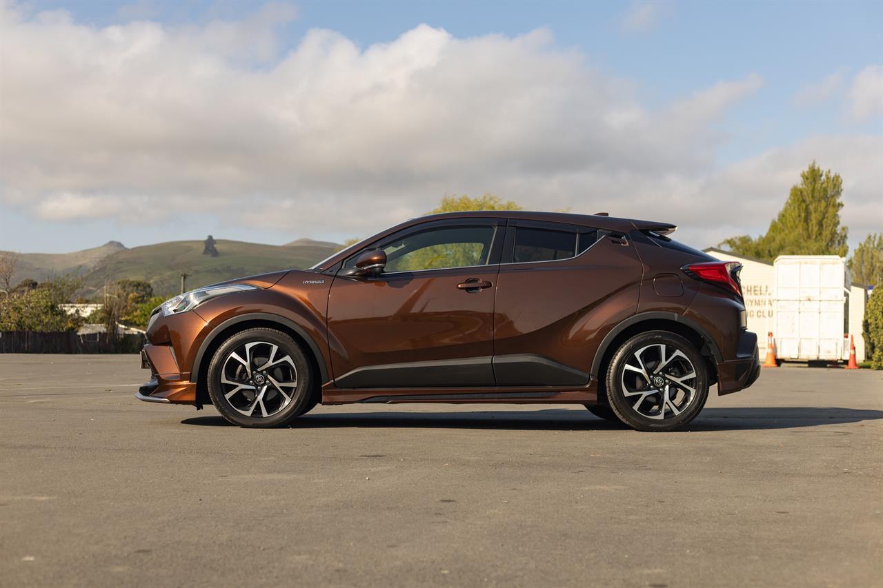 image-3, 2017 Toyota C-HR (CHR) Hybrid G at Christchurch