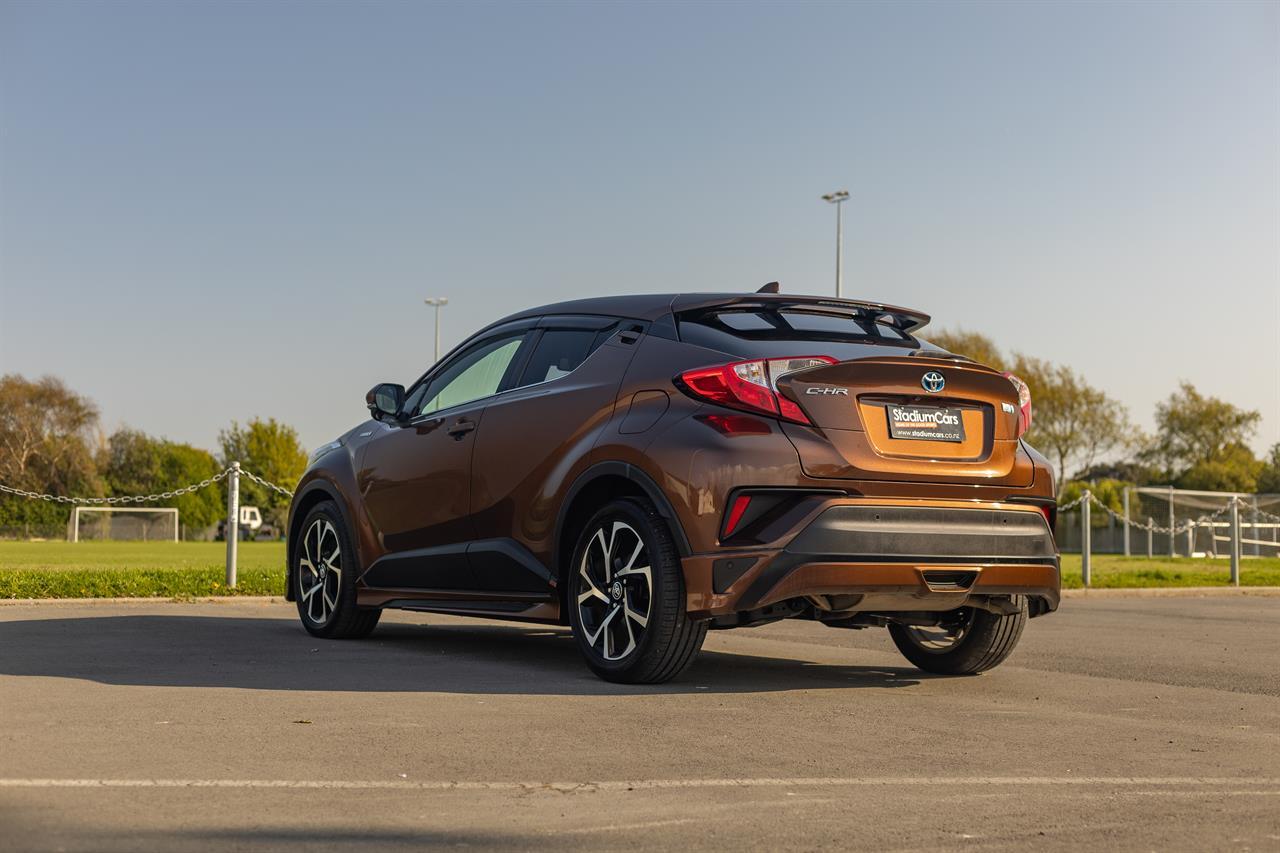 image-4, 2017 Toyota C-HR (CHR) Hybrid G at Christchurch