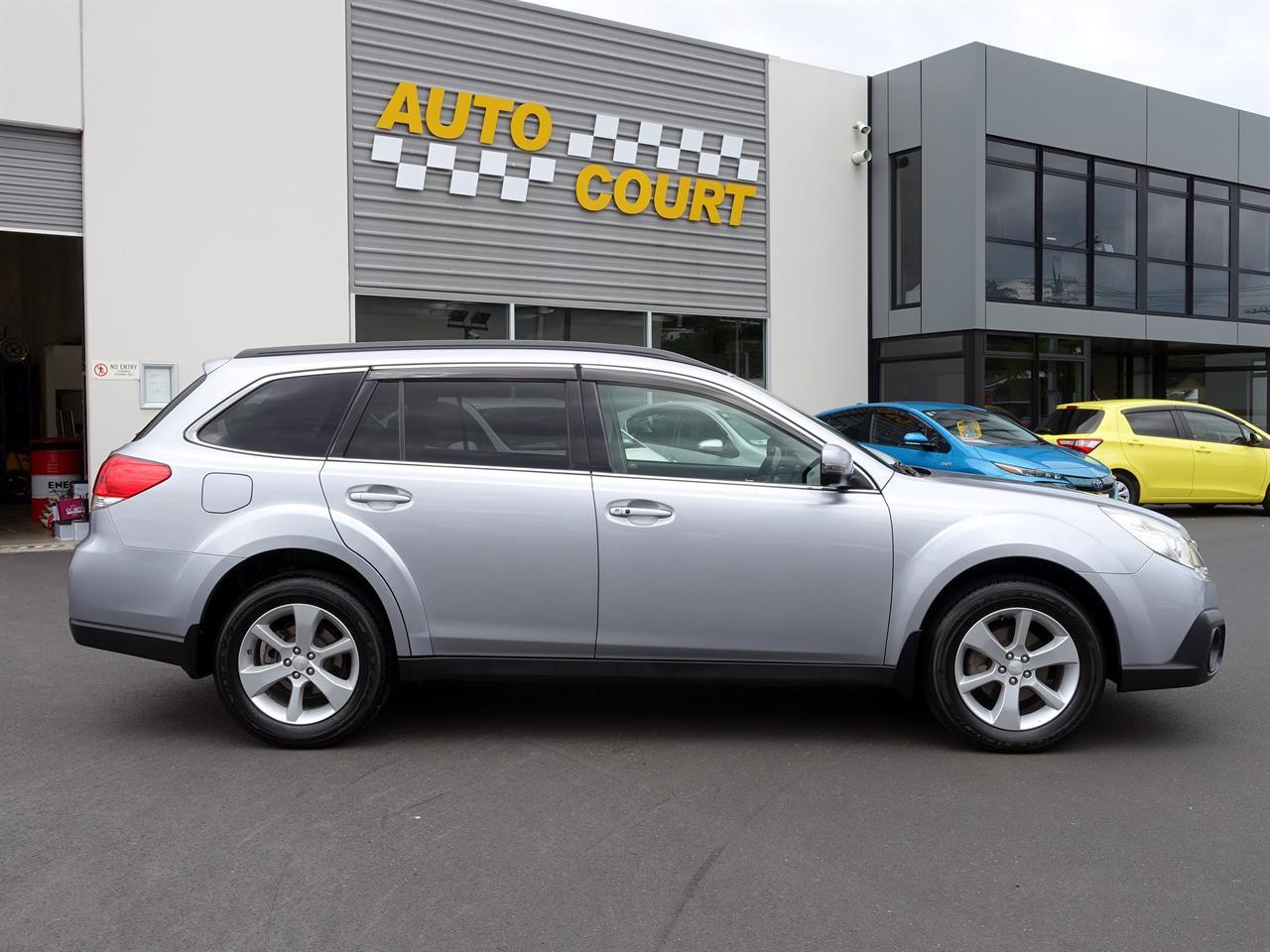 image-12, 2012 Subaru Outback 2.5i AWD at Dunedin