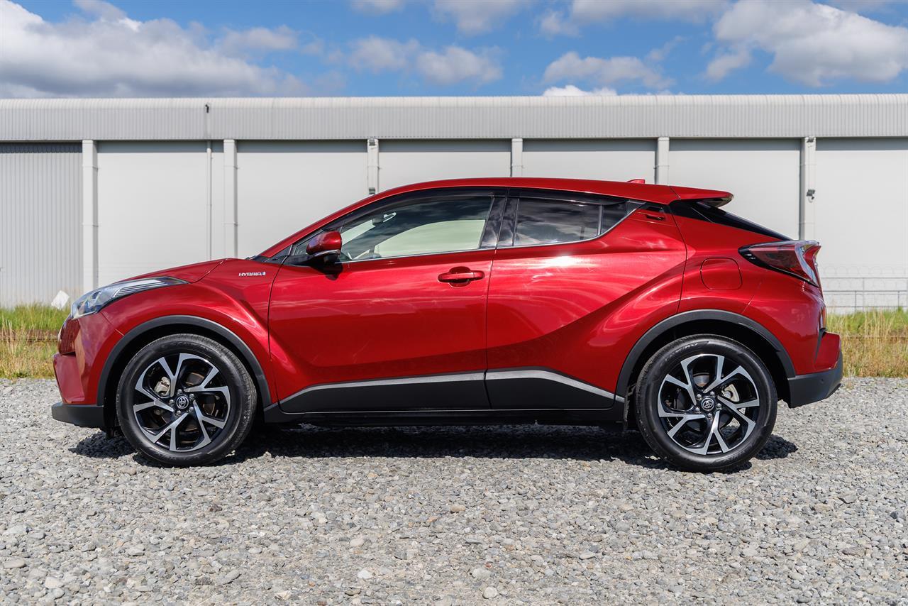 image-4, 2016 Toyota C-HR (CHR) Hybrid G at Christchurch