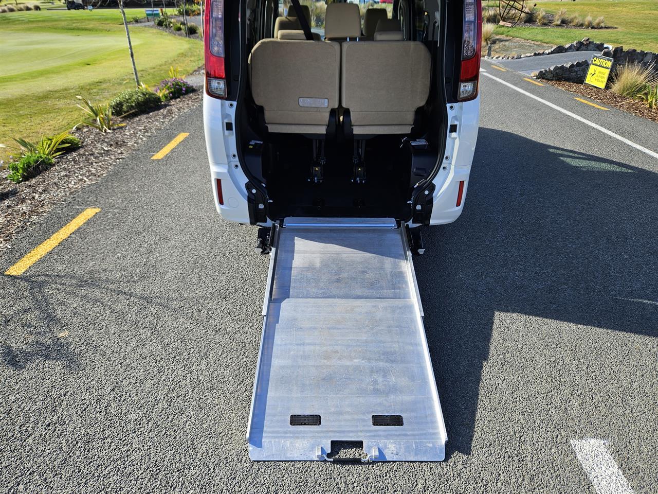 image-10, 2014 Toyota Noah Mobility Welcab at Christchurch