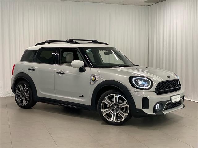 image-0, 2022 MINI Countryman Cooper S E ALL4 Yours at Christchurch