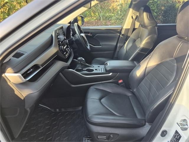 image-8, 2022 Toyota Highlander Limited 2.5P HV ECVT AWD (H at Ashburton