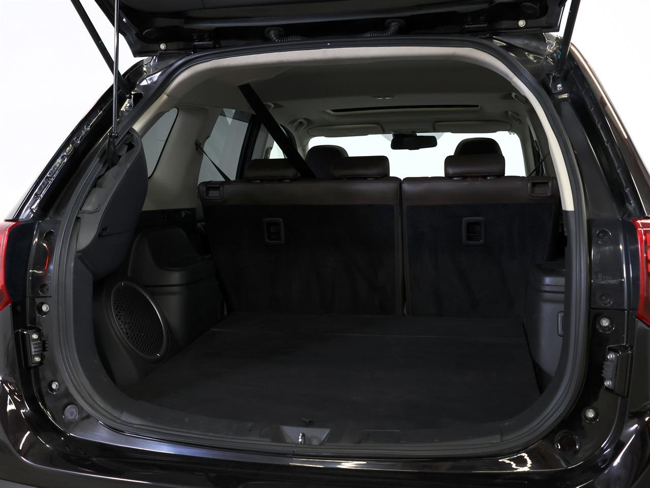 image-19, 2015 Mitsubishi Outlander PHEV 4WD 'G' Premium Pac at Christchurch