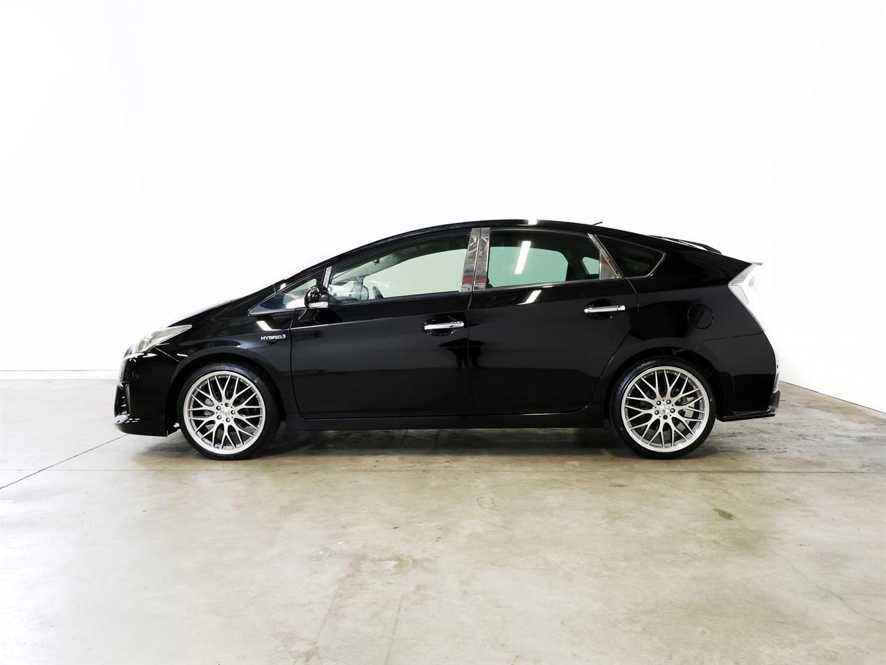 image-4, 2015 Toyota PRIUS 1.8lt Hybrid S-Package at Christchurch