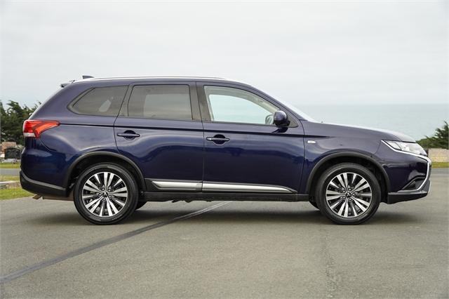 image-1, 2022 Mitsubishi Outlander LS 2.4P/4WD/CVT at Dunedin