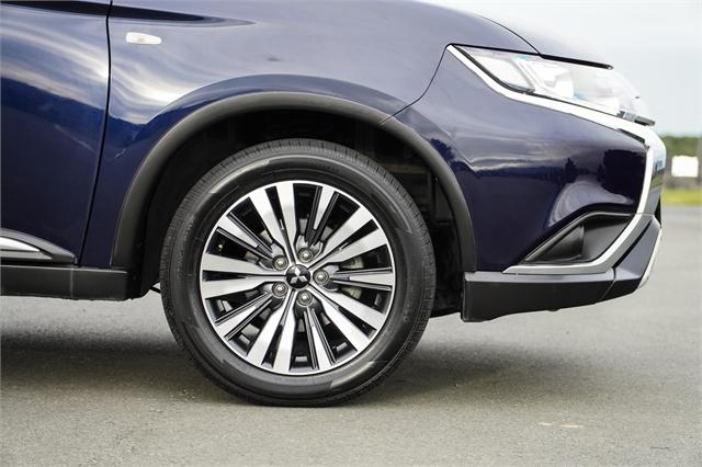 image-4, 2022 Mitsubishi Outlander LS 2.4P/4WD/CVT at Dunedin