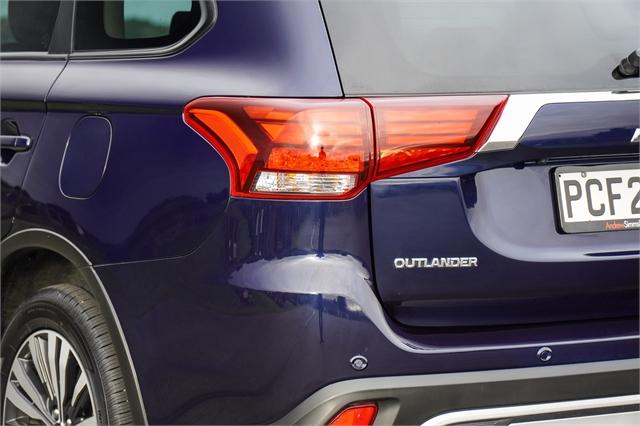 image-5, 2022 Mitsubishi Outlander LS 2.4P/4WD/CVT at Dunedin