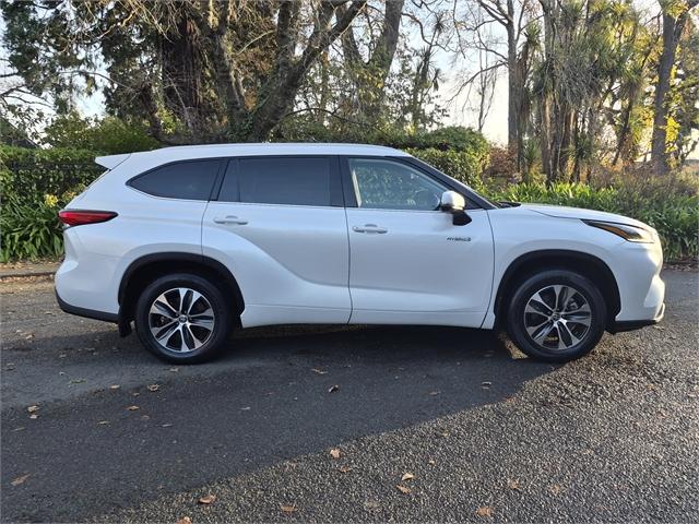 image-1, 2022 Toyota Highlander Limited 2.5P HV ECVT AWD (H at Ashburton