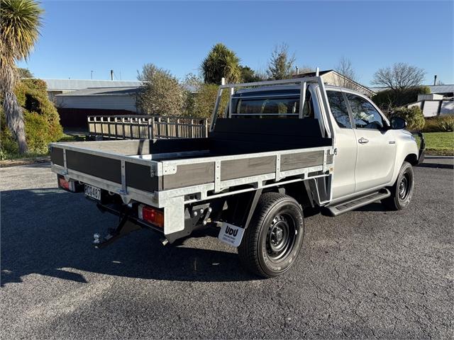 image-3, 2025 Toyota Hilux Sr Td Ec/Cc 2.8Dt at Waimakariri
