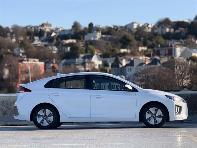 image-4, 2022 Hyundai IONIQ Hybrid 1.6Ph/6Am at Dunedin