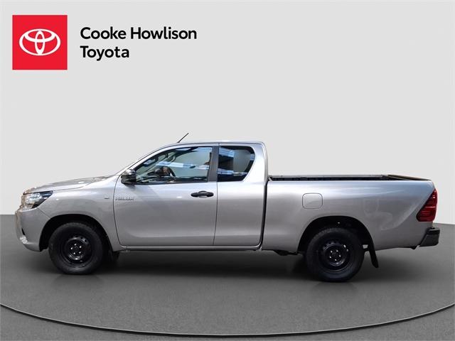 image-7, 2017 Toyota Hilux S 2WD Extra Cab at Dunedin