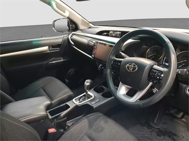 image-15, 2022 Toyota Hilux SR5 4WD at Dunedin