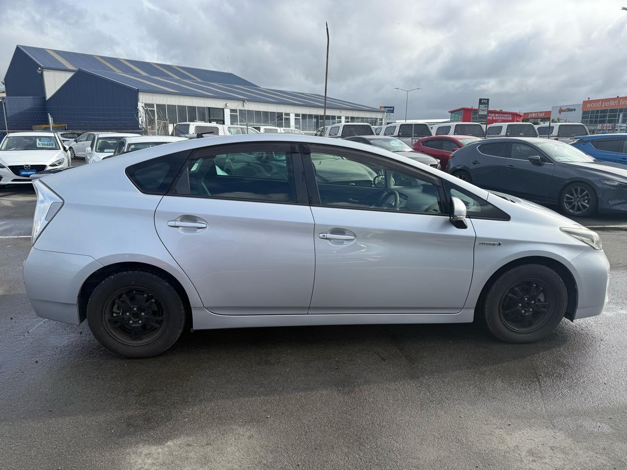 image-4, 2014 Toyota Prius Hybrid at Christchurch