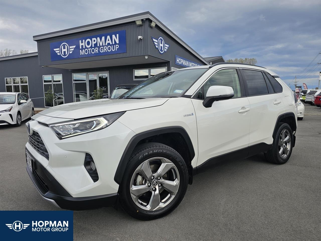 image-0, 2019 Toyota RAV4 GXL HYBRID 2.5PH/4WD/HD at Waimakariri