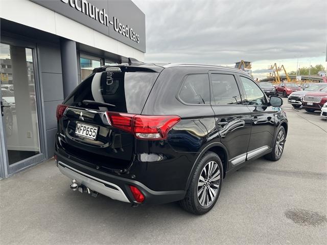 image-4, 2019 Mitsubishi Outlander LS 2.4P at Christchurch