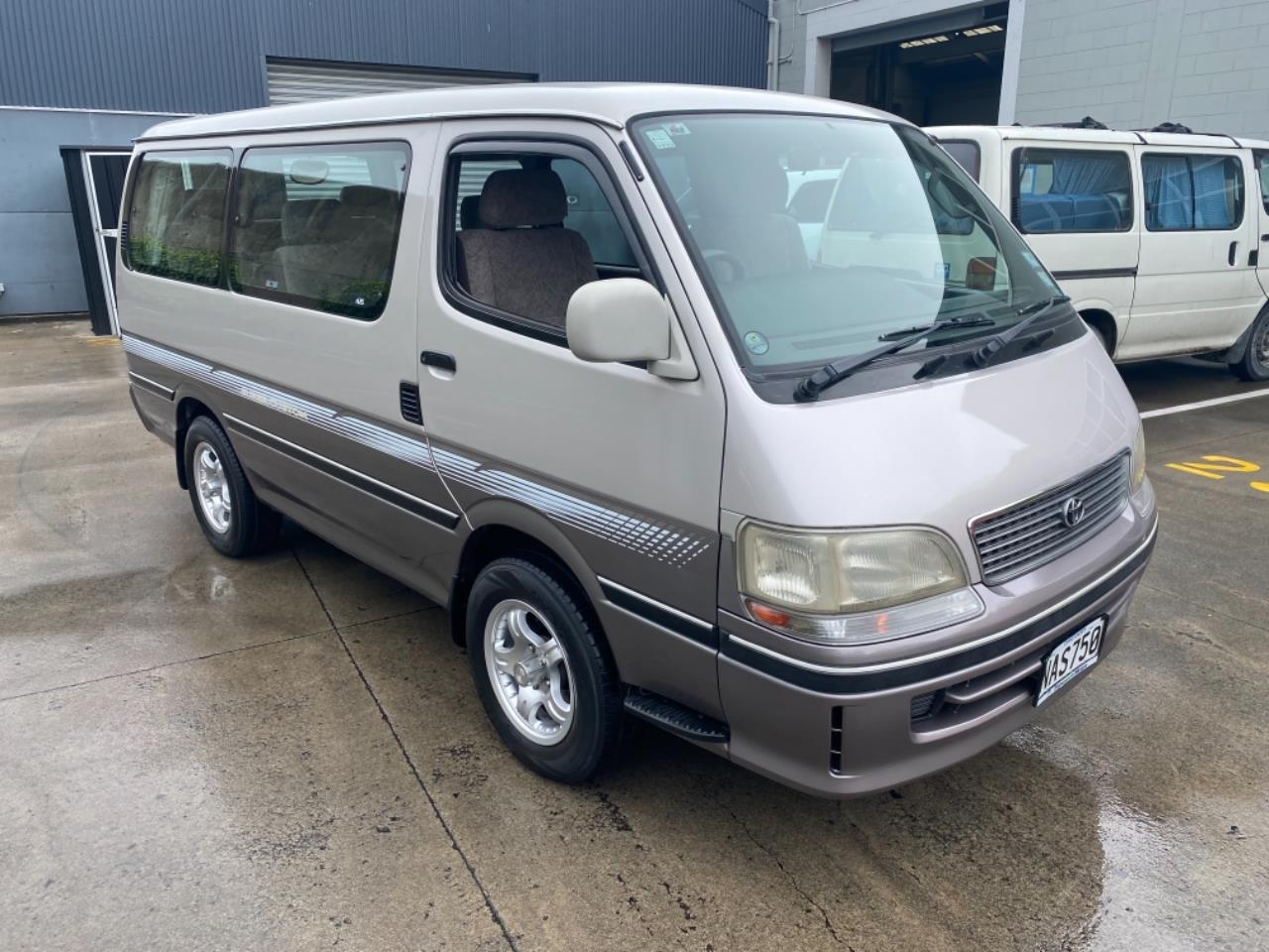 Toyota hiace 1996