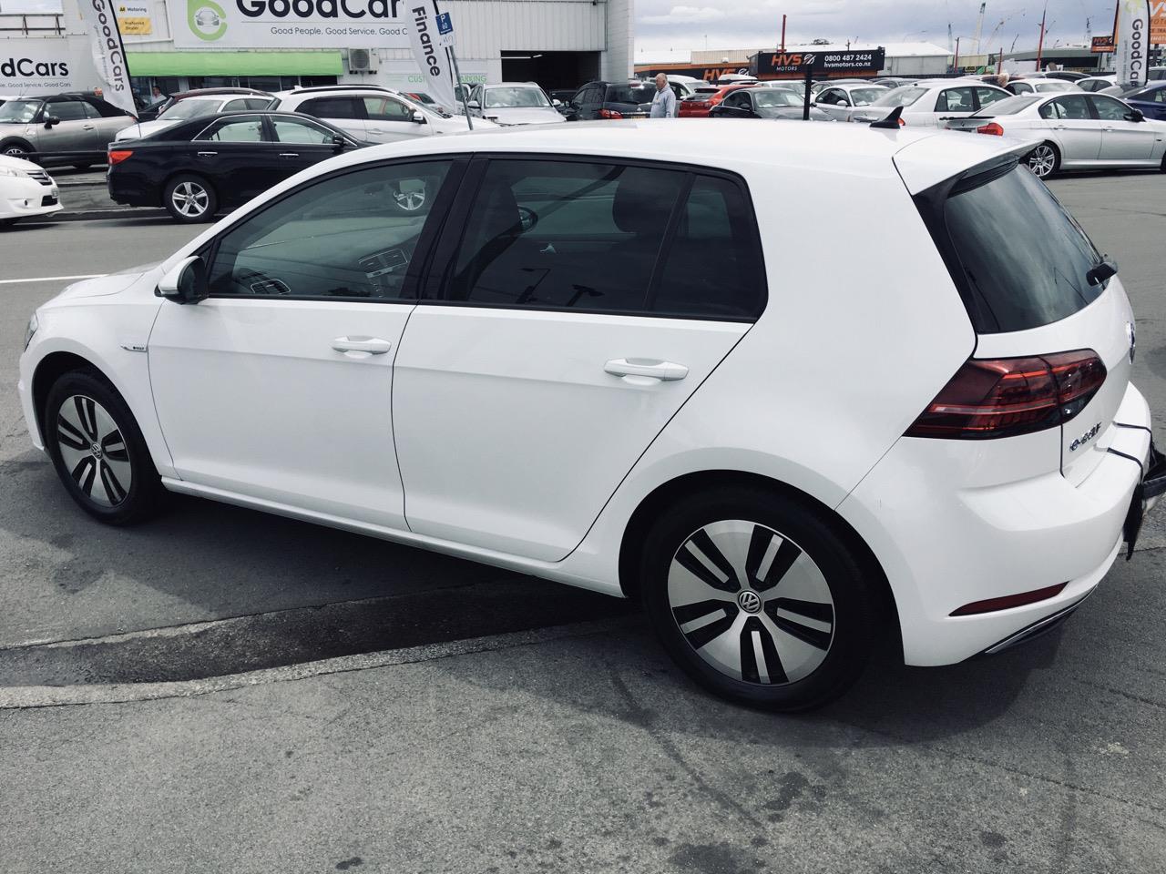 image-3, 2017 Volkswagen e-Golf at Christchurch